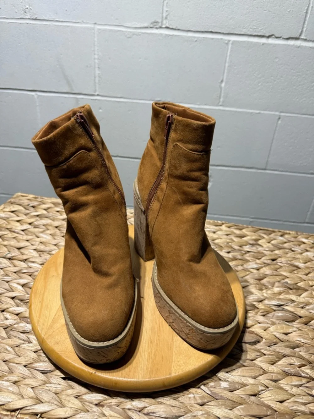 Women’s Platform Ankle Boots - Chestnut Brown